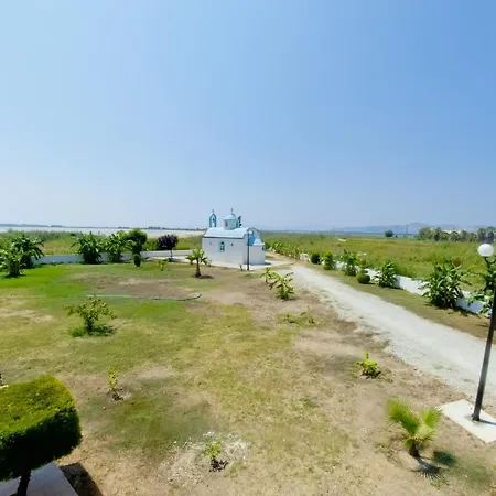 Tigaki's Star Hotel