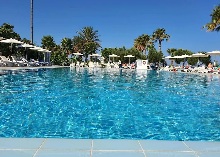 Tigaki's Star Hotel 3*