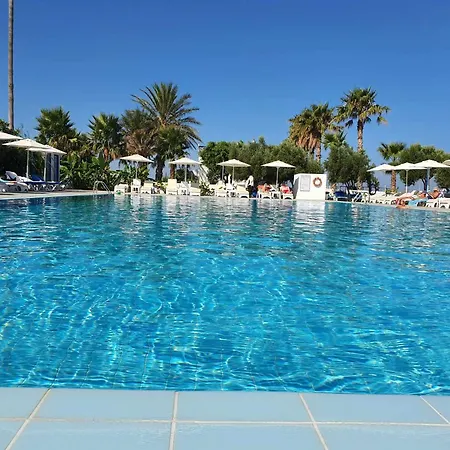 Tigaki's Star Hotel 3*