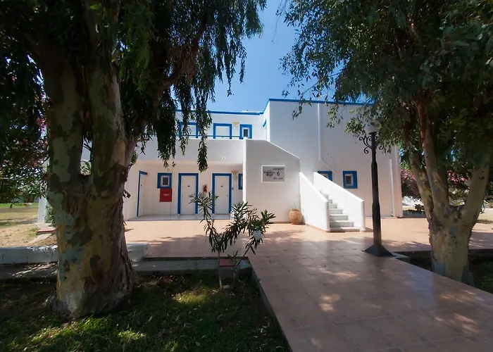Tigaki's Star מלון